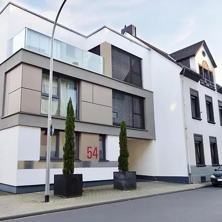Stylisches Mit Balkon Und Privatem Stellplatz Fuer Bis Zu 4 Personen Nur Wenige Minuten Von Der Innenstadt & Mosel Entfernt Lejlighed *