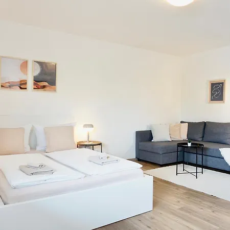 Stylisches Mit Balkon Und Privatem Stellplatz Fuer Bis Zu 4 Personen Nur Wenige Minuten Von Der Innenstadt & Mosel Entfernt * Coblença
