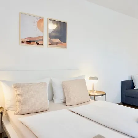 Stylisches Mit Balkon Und Privatem Stellplatz Fuer Bis Zu 4 Personen Nur Wenige Minuten Von Der Innenstadt & Mosel Entfernt Coblença