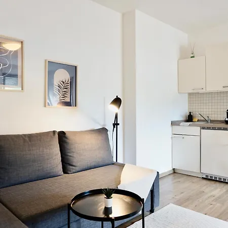 Stylisches Mit Balkon Und Privatem Stellplatz Fuer Bis Zu 4 Personen Nur Wenige Minuten Von Der Innenstadt & Mosel Entfernt * Coblença